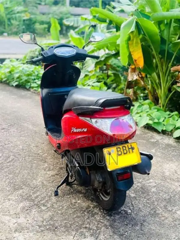 Hero Pleasure 2014 Motorbike (Used)
