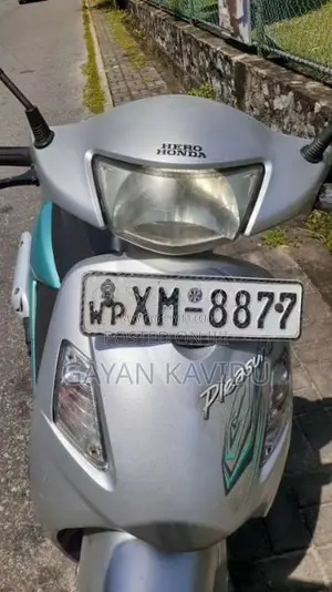 Hero Pleasure 2012 Motorbike (Used)