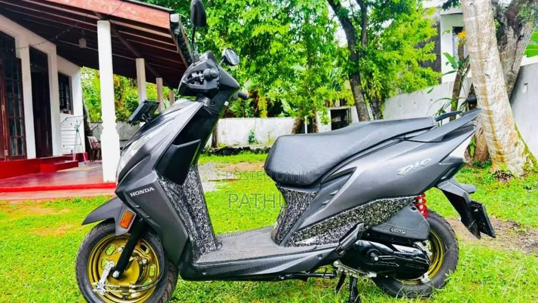 Honda Dio 2026 Motorbike (Used)