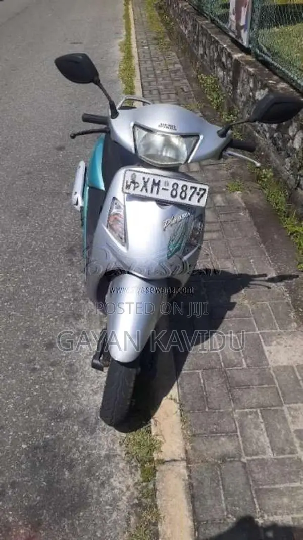 Hero Pleasure 2012 Motorbike (Used)