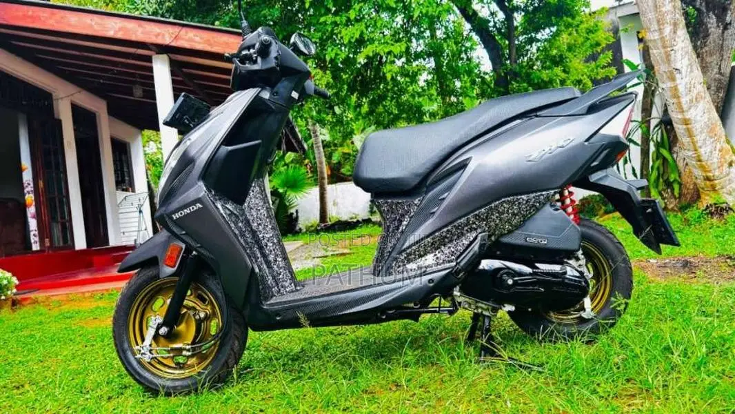 Honda Dio 2026 Motorbike (Used)