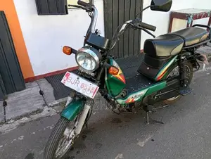 TVS Xl 100 2025 Motorbike (Used)