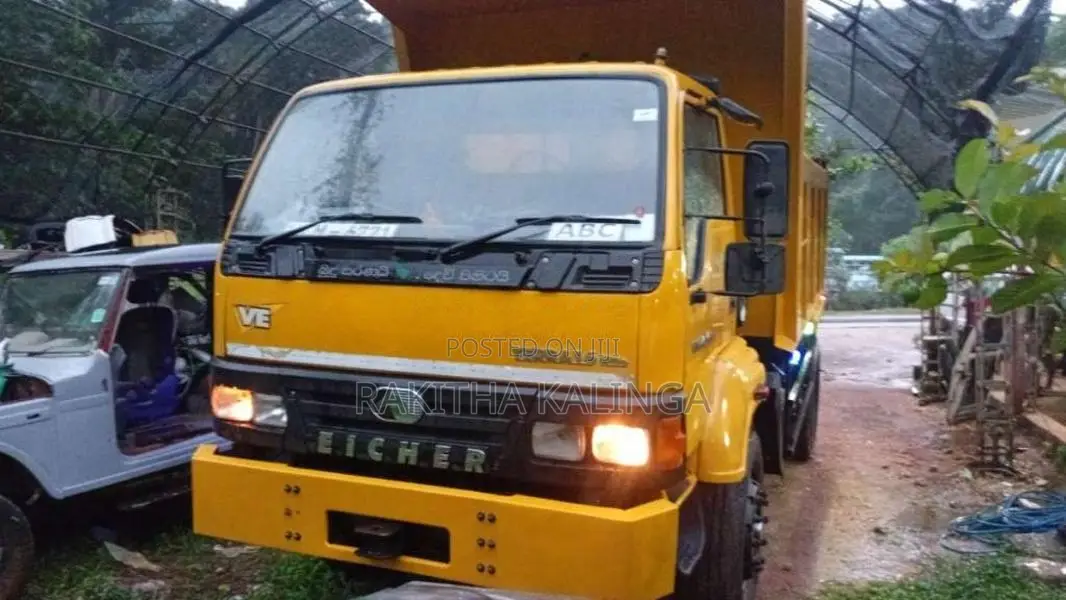 Eicher Tipper 2016 Lorry (Used)