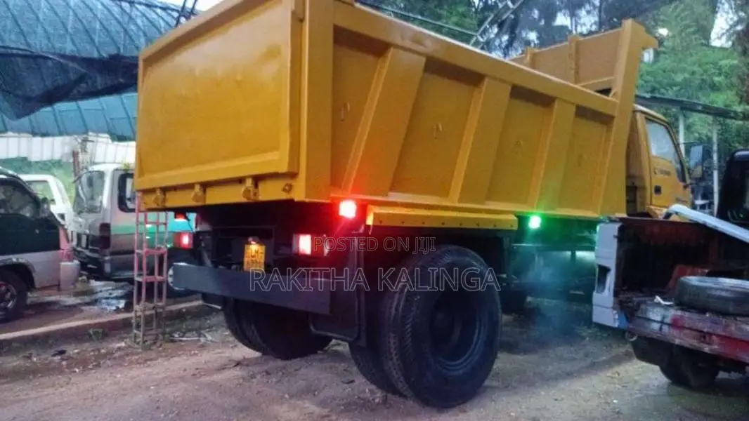 Eicher Tipper 2016 Lorry (Used)