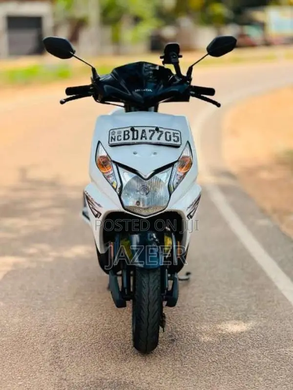 Honda Dio 2016 Motorbike (Used)