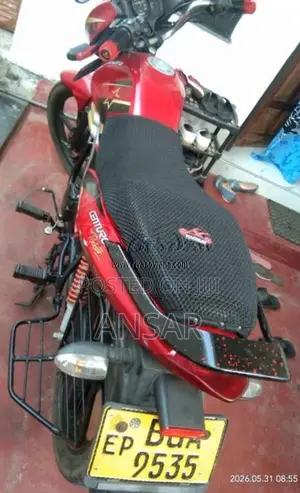 Mahindra Centuro 2017 Motorbike (Used)