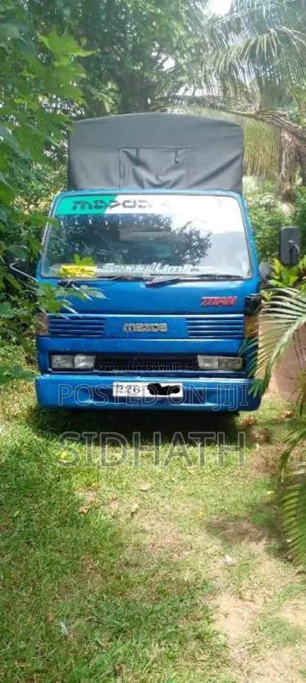 Mazda Titan 1992 Lorry (Used)