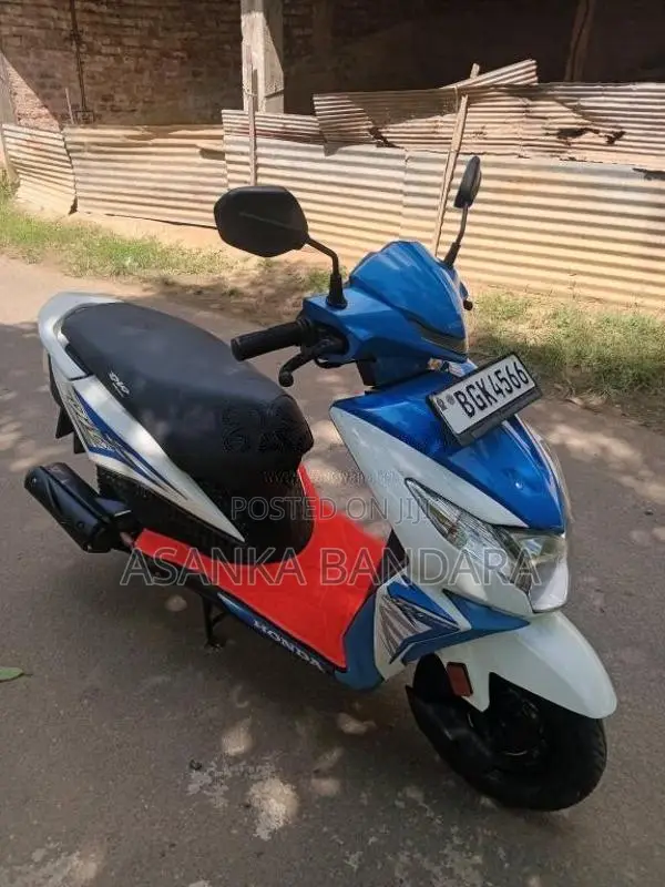 Honda Dio 2018 Motorbike (Used)