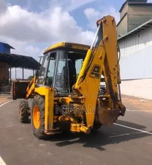 JCB 3CX 1999 Heavy-Duty (Used)