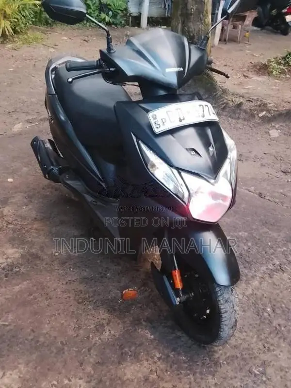 Honda Dio 2016 Motorbike (Used)