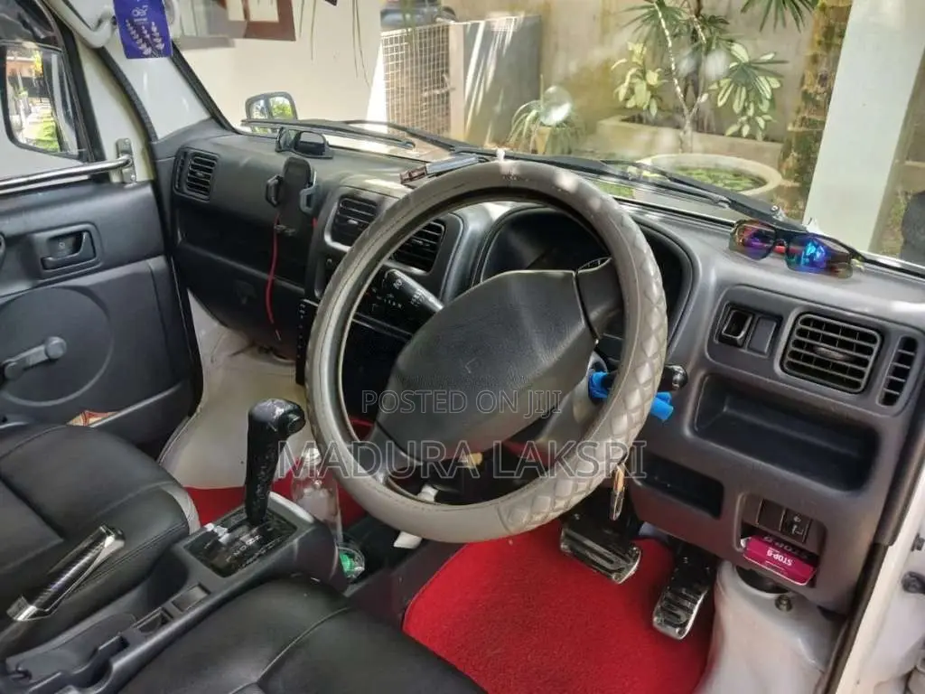Suzuki Carry 2013 Lorry (Used)