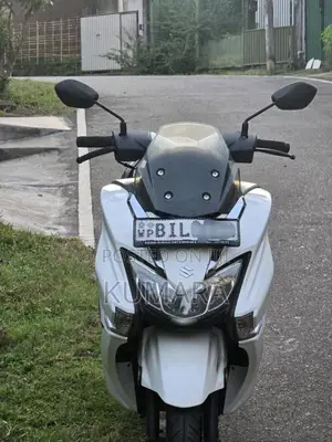 Suzuki Burgman 125 2019 Motorbike (Used)