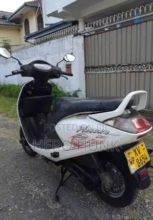 Hero Pleasure 2012 Motorbike (Used)