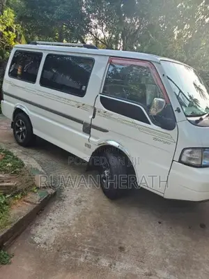 Nissan Bongo 2000 Van (Used)