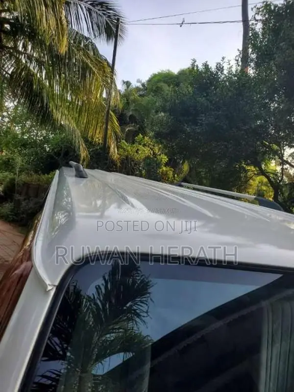 Nissan Bongo 2000 Van (Used)