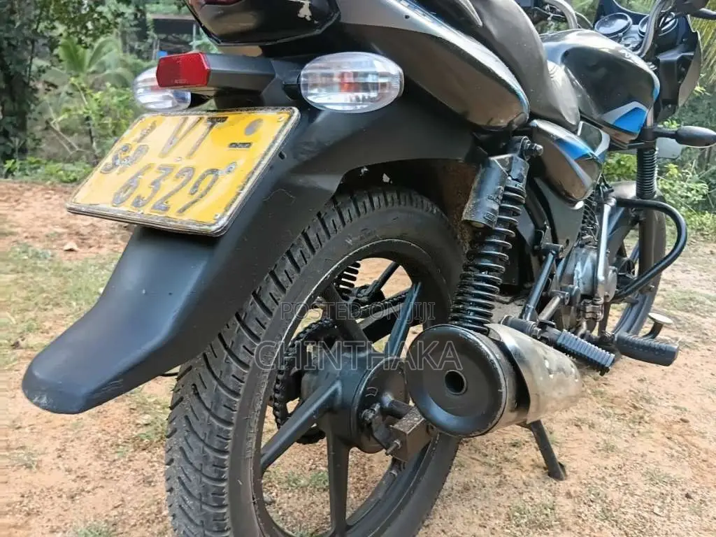 Bajaj Discover 2010 Motorbike (Used)