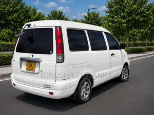 Toyota TownAce 2002 Van (Used)