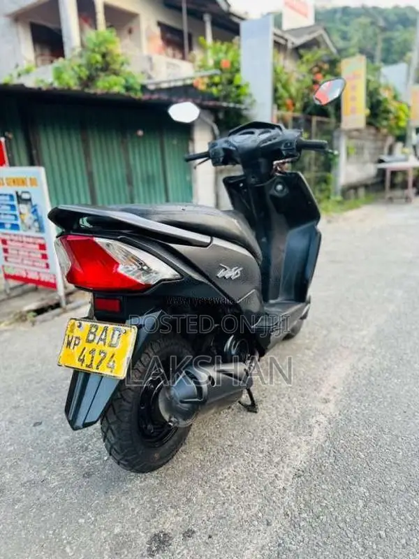 Honda Dio 2013 Motorbike (Used)