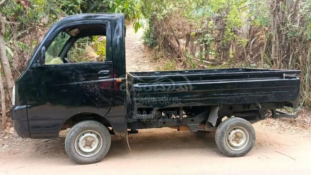 Mahindra Maxximo Plus 2013 Lorry (Used)