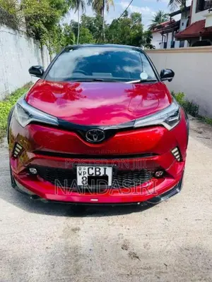 Toyota CHR NGX 10 2018 SUV (Used)