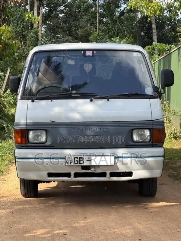 Mazda Bongo 1995 Van (Used)