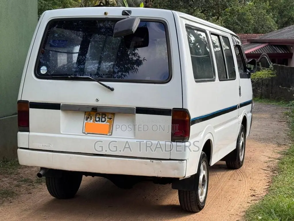 Mazda Bongo 1995 Van (Used)
