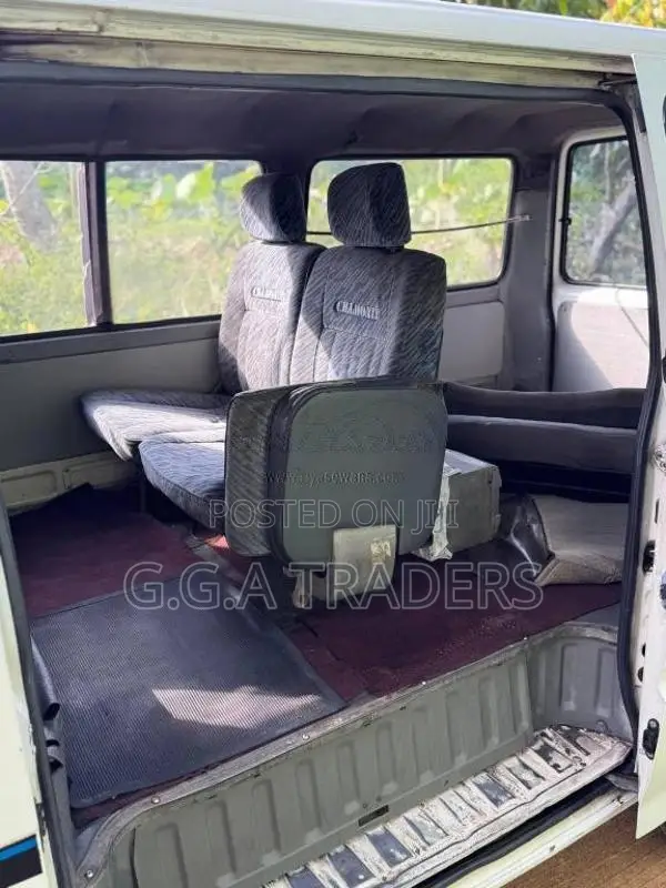 Mazda Bongo 1995 Van (Used)