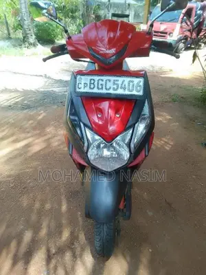 Honda Dio 2017 Motorbike (Used)