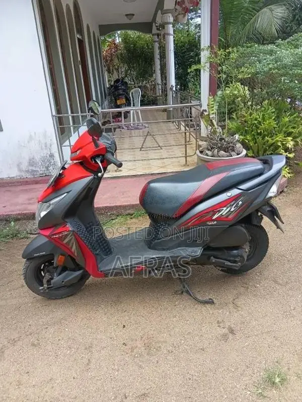 Honda Dio 2017 Motorbike (Used)