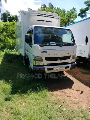 Mitsubishi Canter 2018 Lorry (Used)
