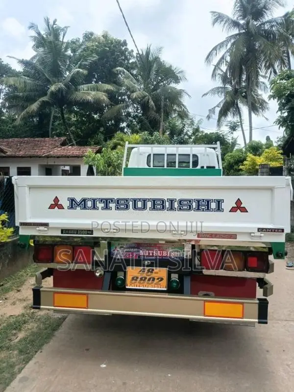 Mitsubishi Canter 1993 Lorry (Used)