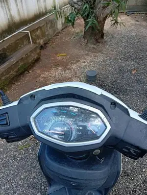 Hero Pleasure 2014 Motorbike (Used)