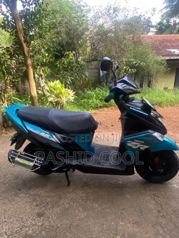 Yamaha ZR 2017 Motorbike (Used)