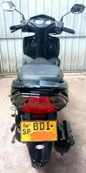 Honda Dio 2015 Motorbike (Used)