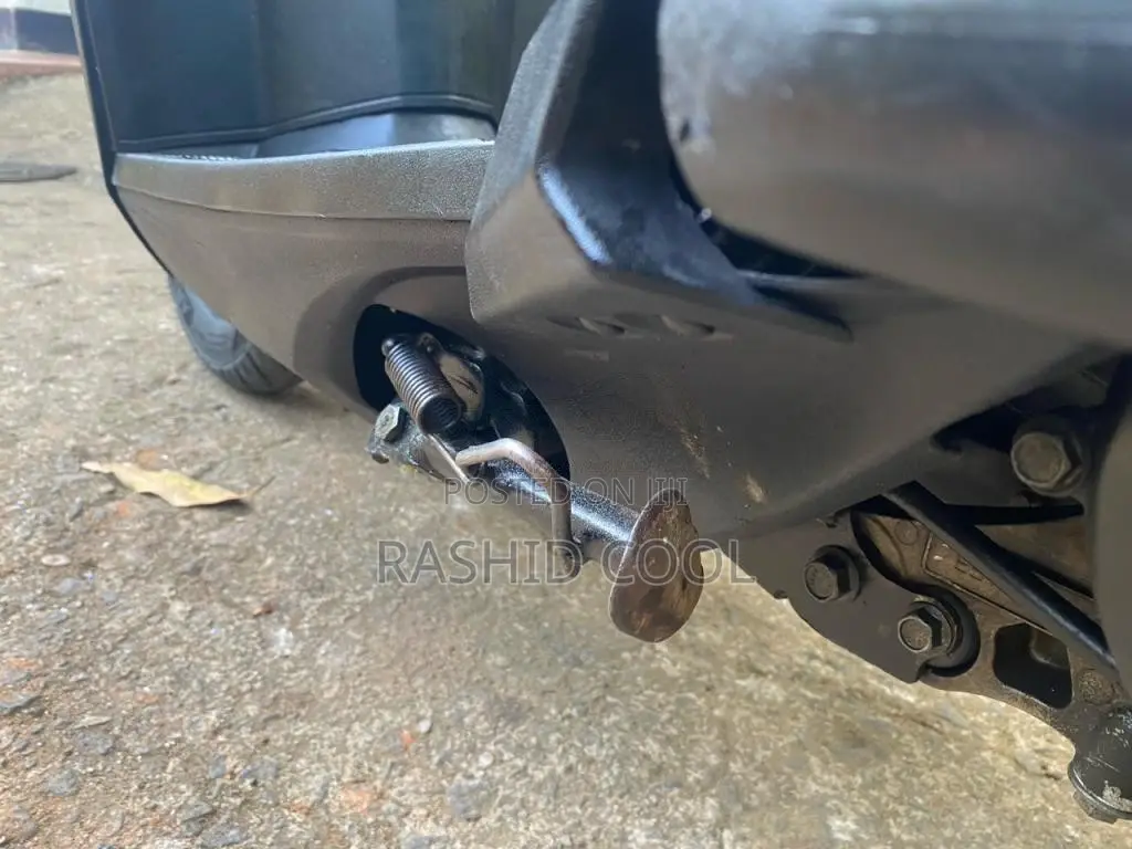 Yamaha ZR 2017 Motorbike (Used)