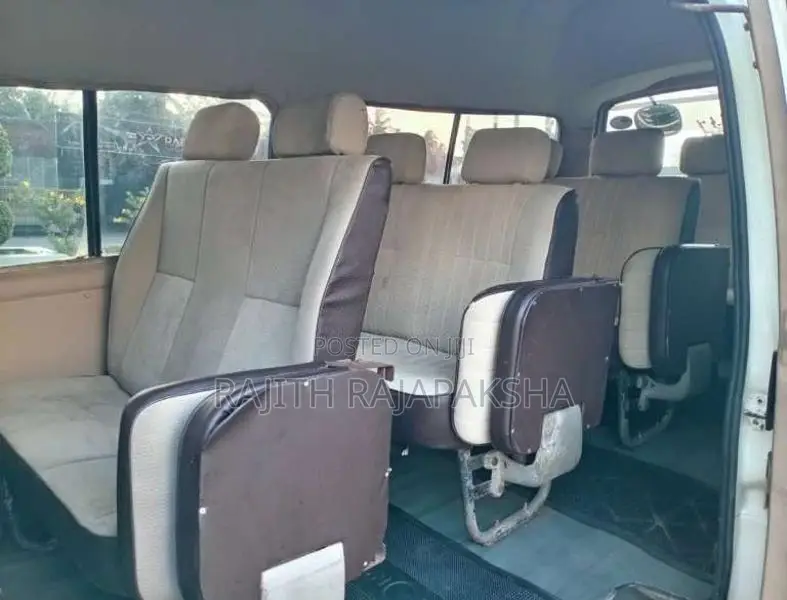 Nissan Caravan VRG 1987 Van (Used)