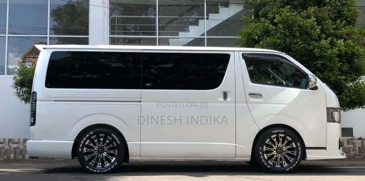 Toyota HIACE 2015 Van (Used)