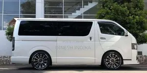 Toyota HIACE 2015 Van (Used)
