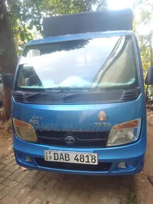Tata Dimo Batta 2015 Lorry (Used)