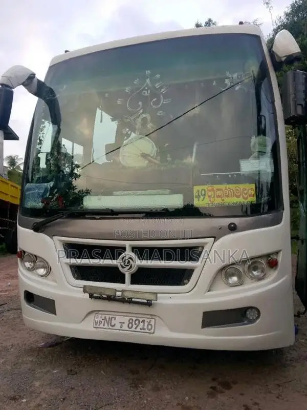 Ashok-Leyland 12 Mitr 2015 Bus (Used)