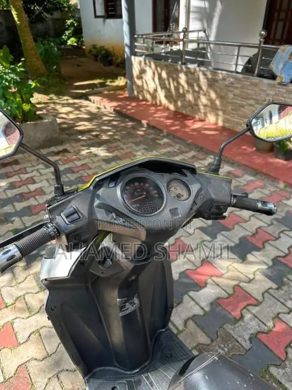 Honda Dio 2015 Motorbike (Used)