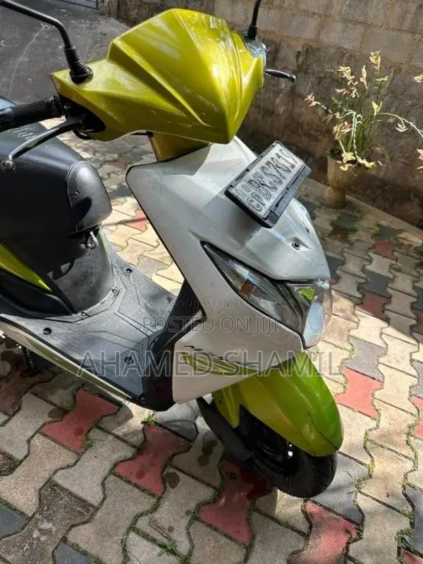Honda Dio 2015 Motorbike (Used)