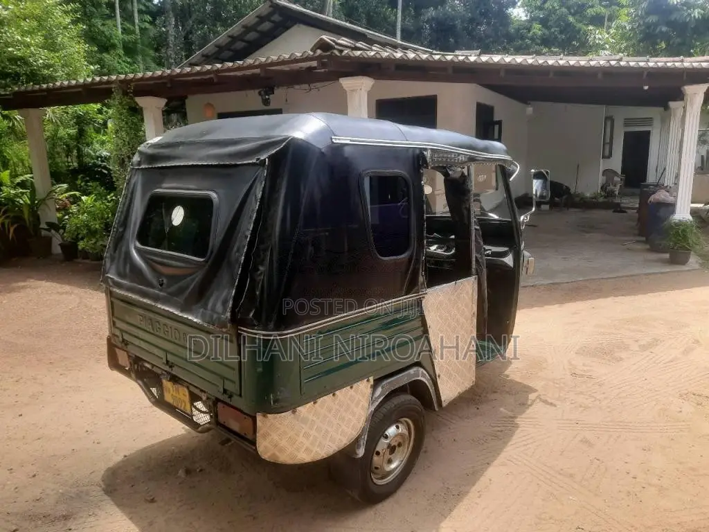 Piaggio Ape 2011 Three Wheel (Used)