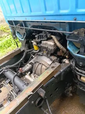 Isuzu Tipper 2001 Lorry (Used)