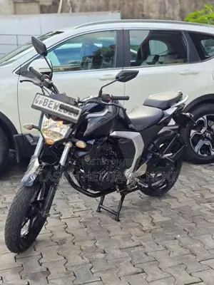 Yamaha FZ Version 2.0 2017 Motorbike (Used)