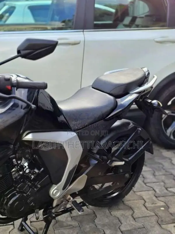 Yamaha FZ Version 2.0 2017 Motorbike (Used)