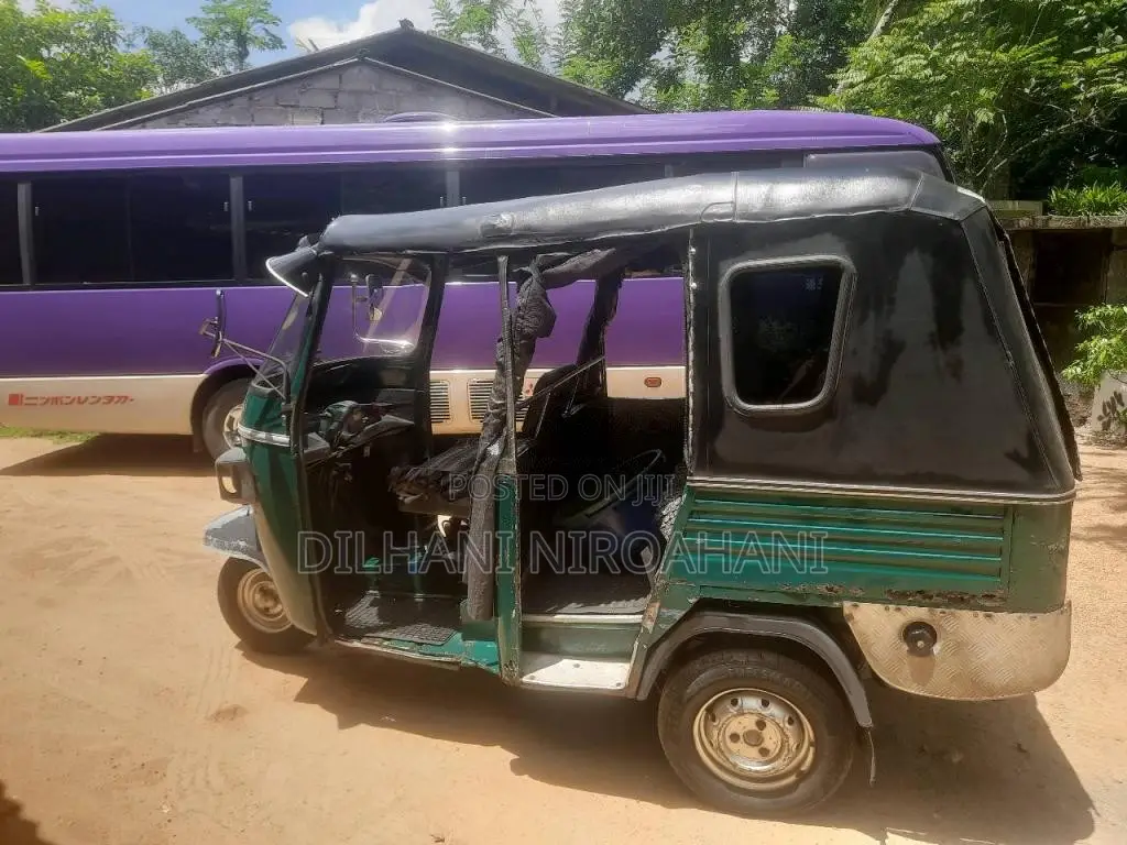 Piaggio Ape 2011 Three Wheel (Used)