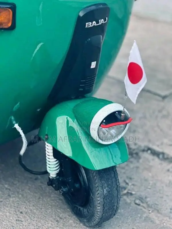 Bajaj 2 Stroke 2006 Three Wheel (Used)