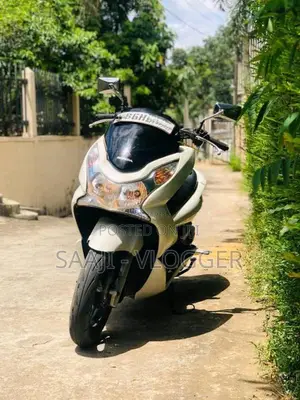 Honda Pcx 2018 Motorbike (Used)