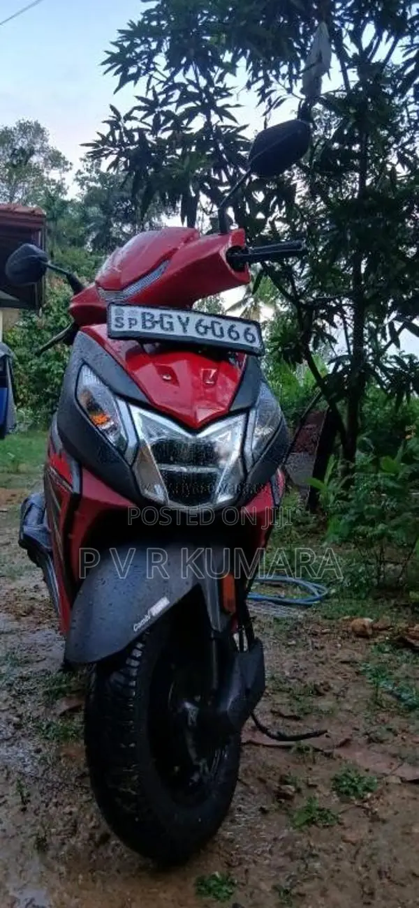 Honda Dio 2018 Motorbike (Used)